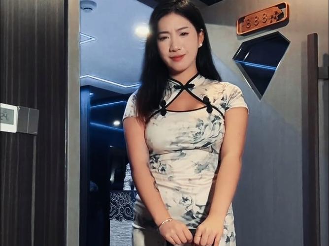 喝茶聊天的群名搞笑女